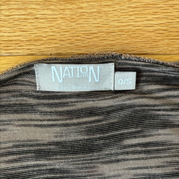 Nation LTD Brown Black Space Dye Relaxed 3/4 Sleeve V-Neck Blouse EUC One Size - Picture 5 of 8